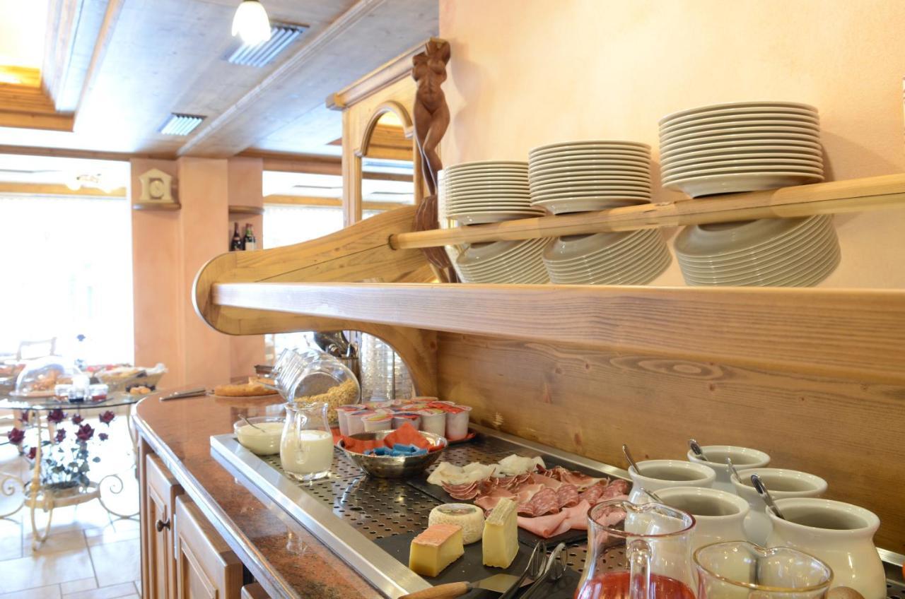 Albergo Alpenrose Livigno Extérieur photo