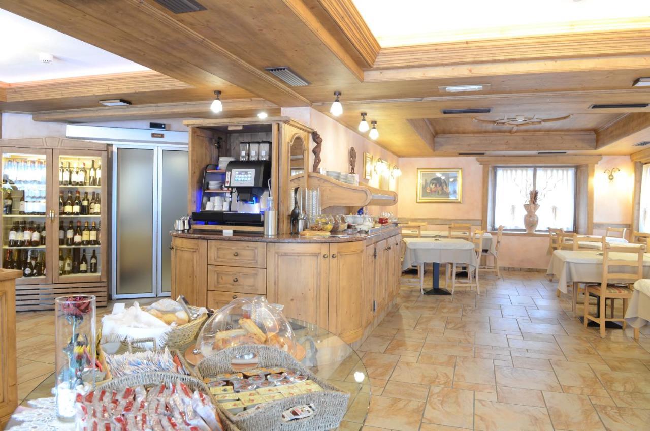Albergo Alpenrose Livigno Extérieur photo