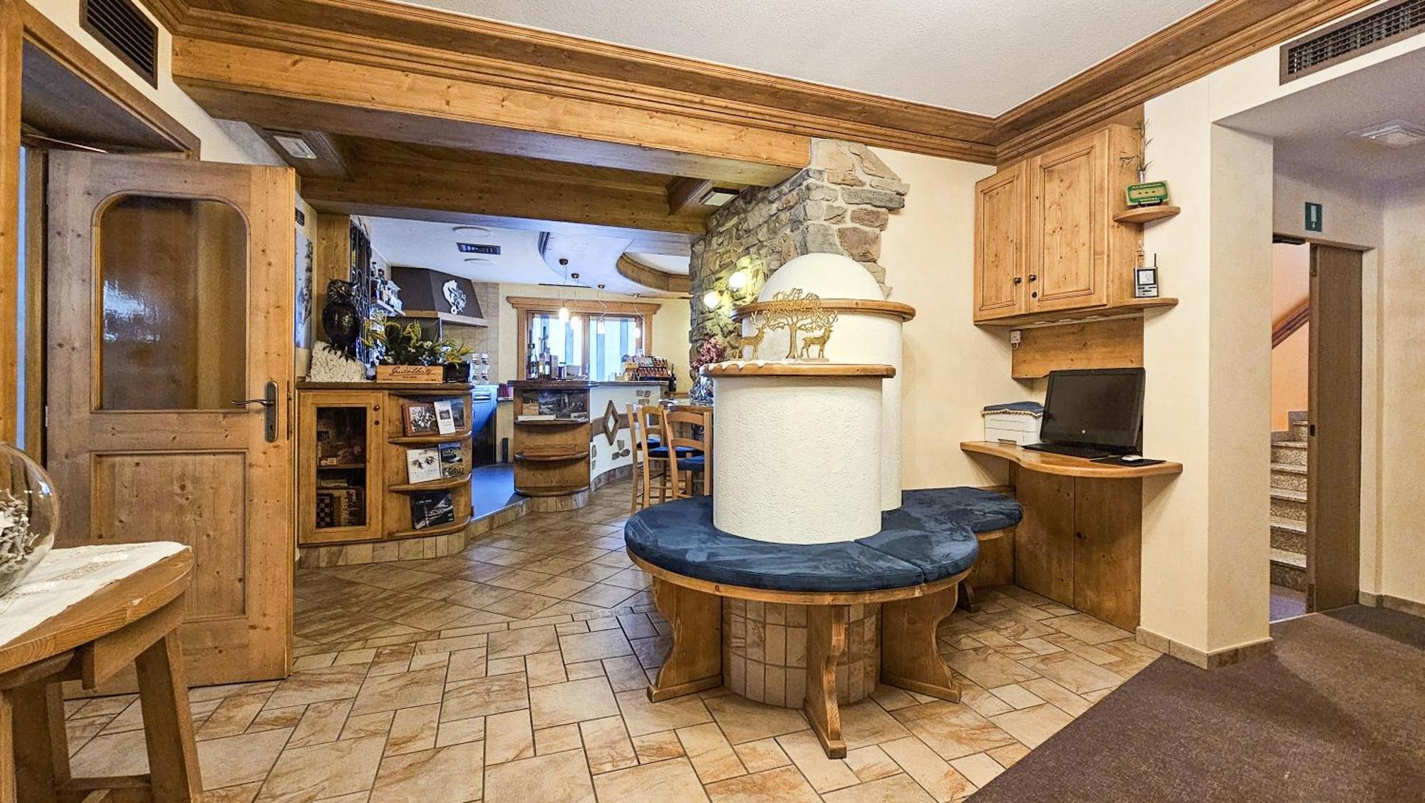 Albergo Alpenrose Livigno Extérieur photo