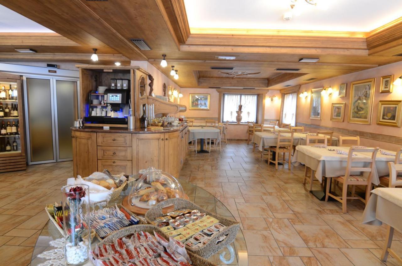 Albergo Alpenrose Livigno Extérieur photo