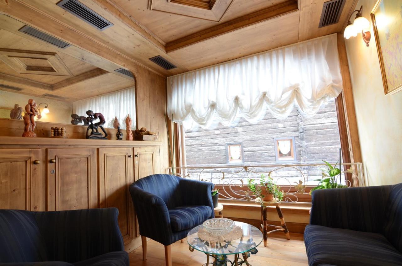 Albergo Alpenrose Livigno Extérieur photo